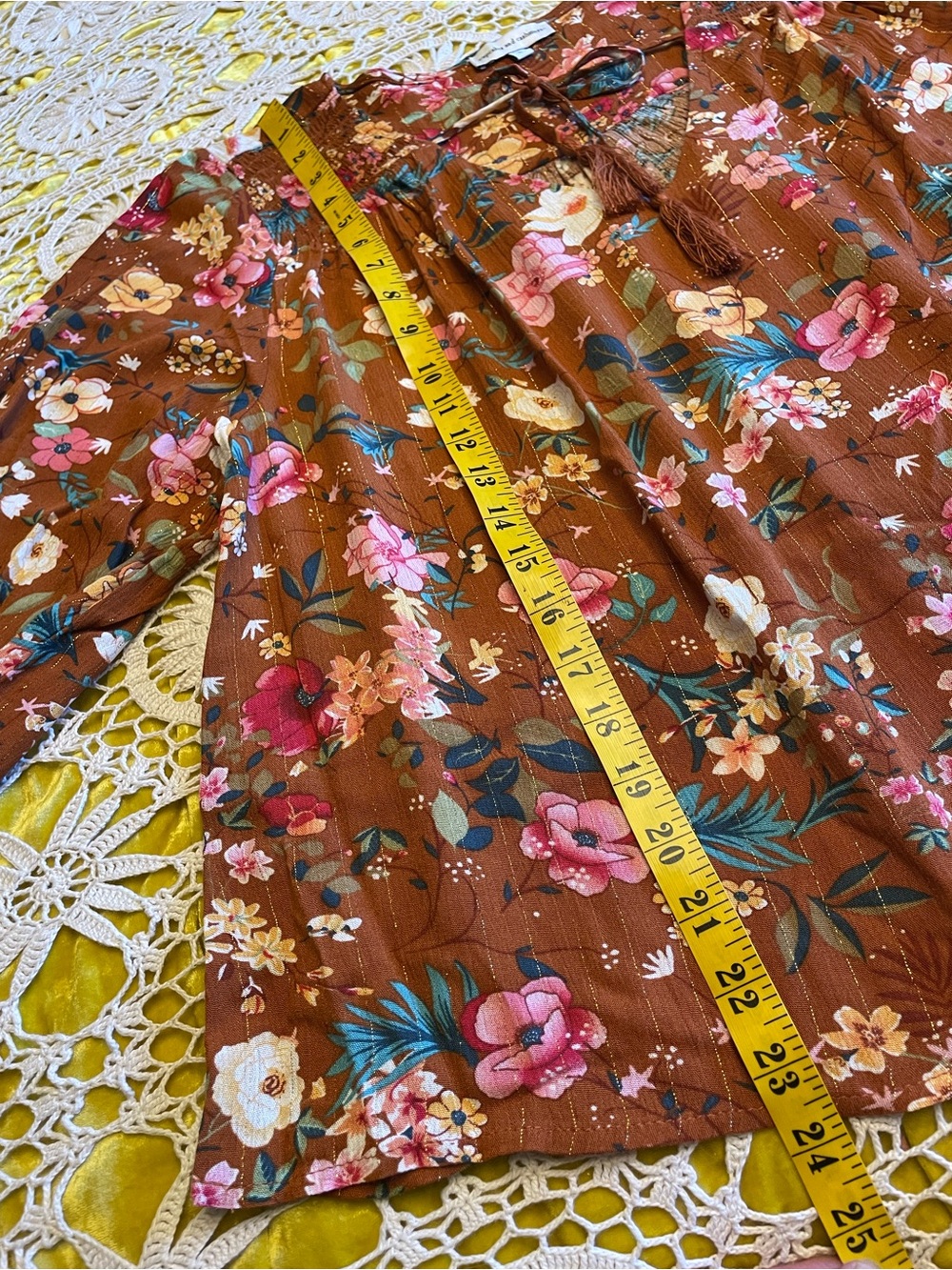 5 for $50 Anthropologie floral boho top - Picture 7 of 8